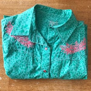 Rock 47 by Wrangler Button Down